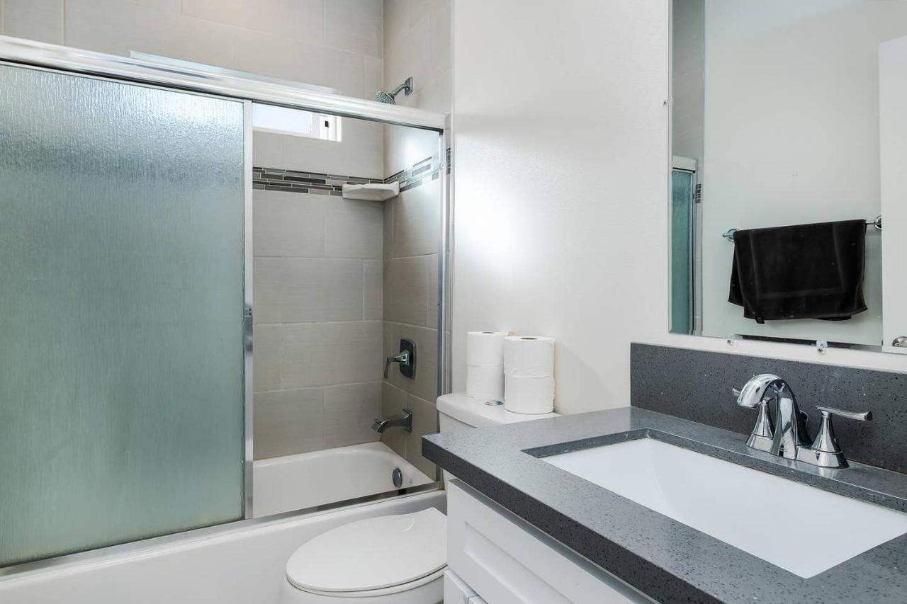 Сasa de vacaciones Stylish 4 Bedroom House Near Korea Town Los Ángeles