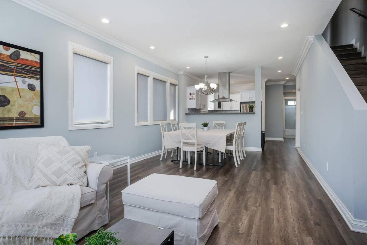 Stylish 4 Bedroom House Near Korea Town Ferienhaus *
